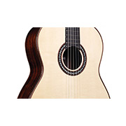 Close-up body view of C10 Crossover ukulele thumb