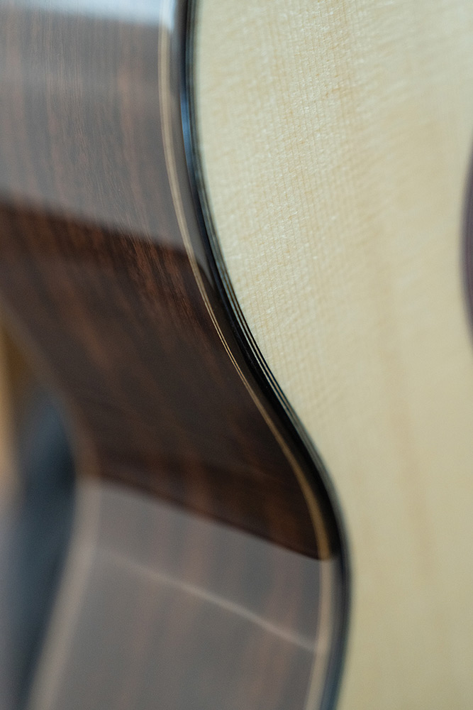 Looking down the neck  at the front body of C7-SP