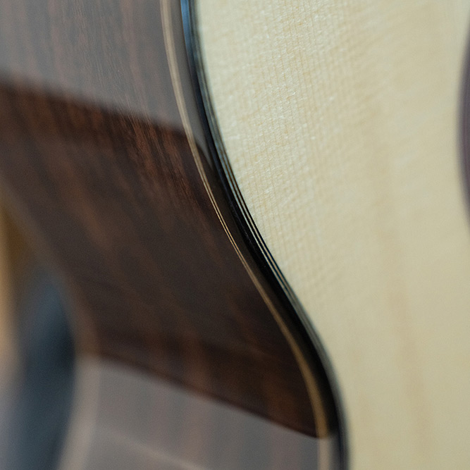 Looking down the neck  at the front body of C7-SP thumbnail