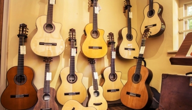 Dealer Spotlight: Guitar Village
