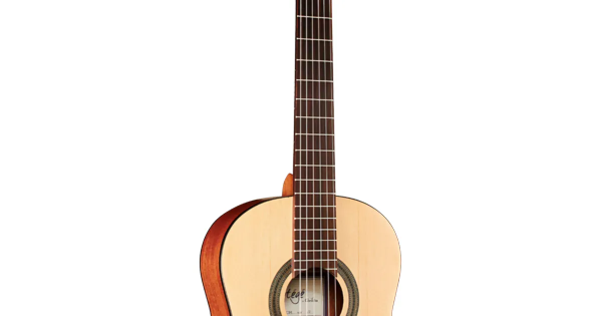 C1M 1/2 - Cordoba Guitars