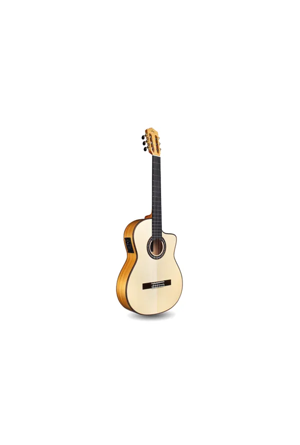 GK Studio Cutaway Guitar | Córdoba Guitars